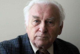 Senjorų klubo pirmininkas Stanislovas Pleskus, Vytauto Žeimanto nuotr. Senjorų klubo pirmininkas Stanislovas Pleskus, Vytauto Žeimanto nuotr.